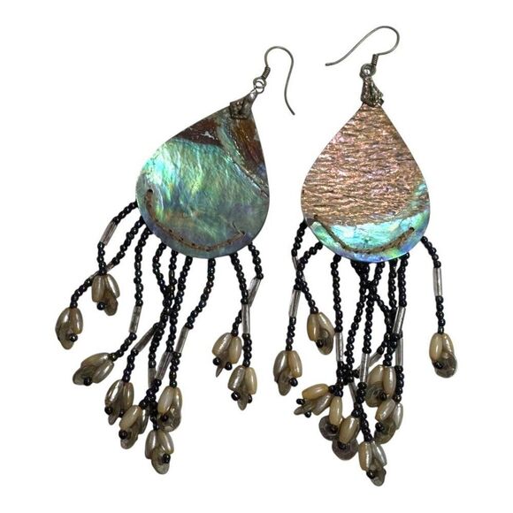 Vintage Abalone Shell & Beaded Dangle Earrings Black & Beige Dangle Beads Pauo - Picture 5 of 6